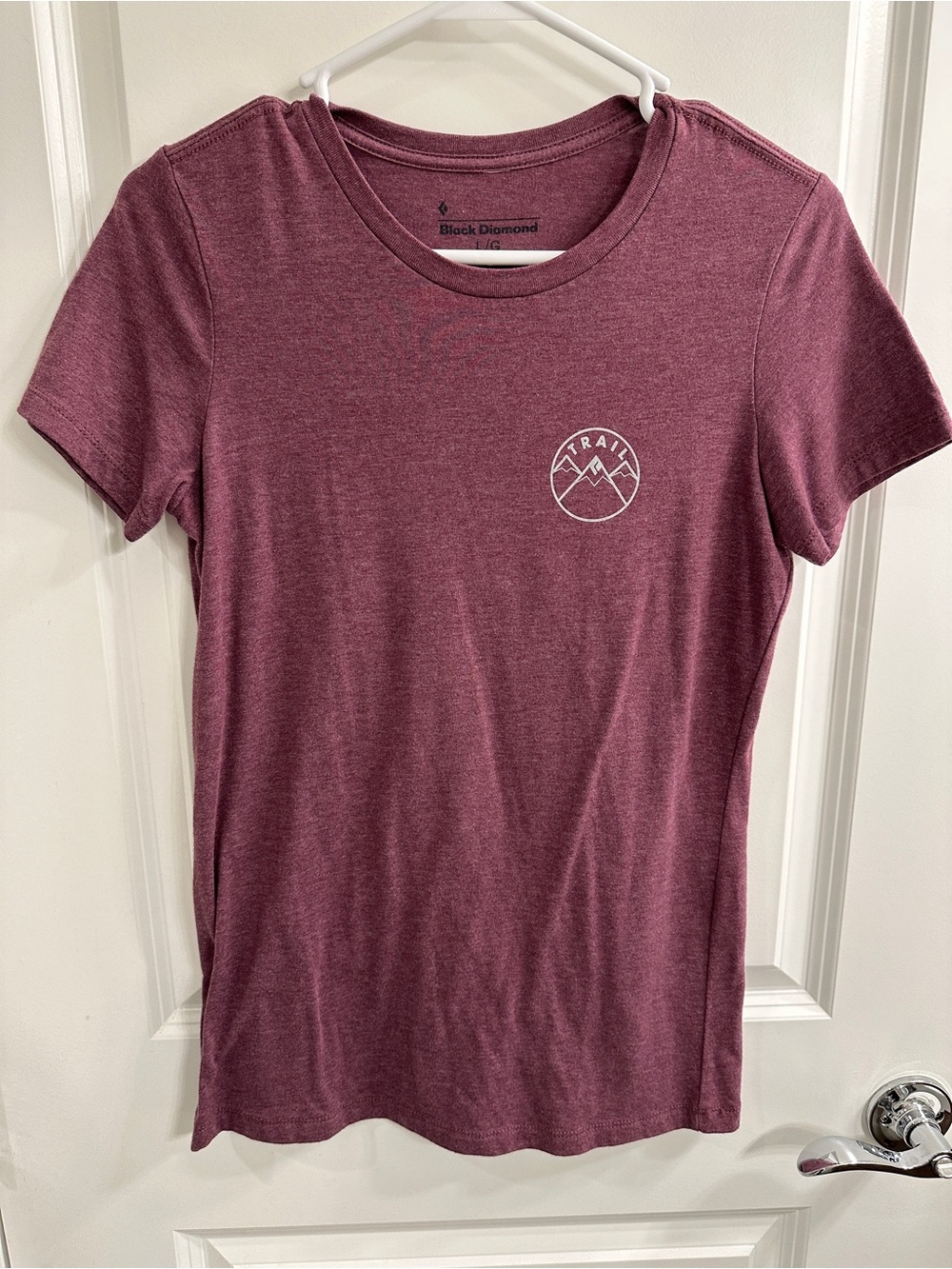Black Diamond Women's Trail Graphic Tee - Purple, Women’s large